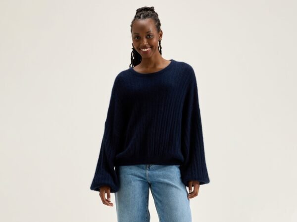 Pavlina Cropped Sweater Black