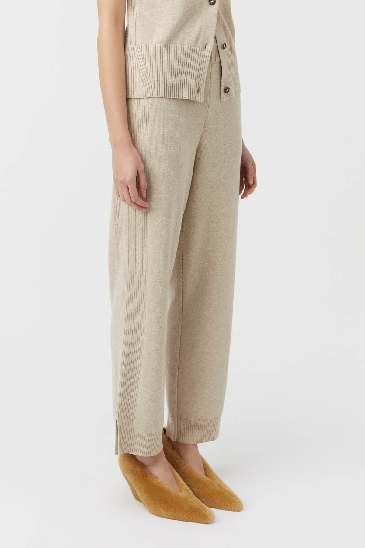C_M-CAMILLA-AND-MARC-Macie-cropped-Knit-Pant-Oatmeal-2 C_M-CAMILLA-AND-MARC-Macie-cropped-Knit-Pant-Oatmeal-2